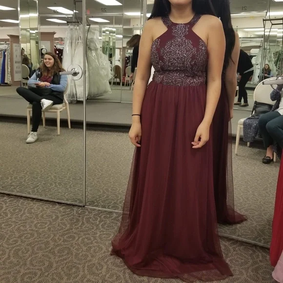 David's Bridal | Dresses | Davids Bridal Halter Top Bridesmaid Dress With  Beading Details | Poshmark
